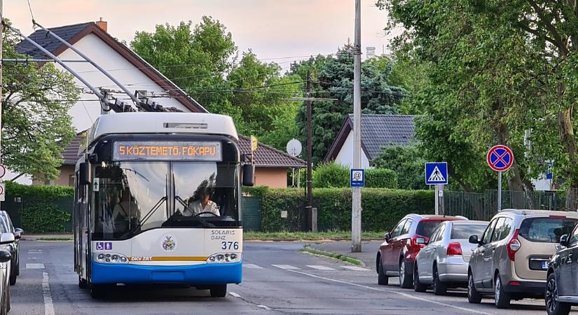 Újra eredeti útvonalon közlekedik az 5-ös trolibusz