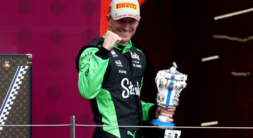 Fel sem fogja az F1 új dobogósa, hogy mit tett