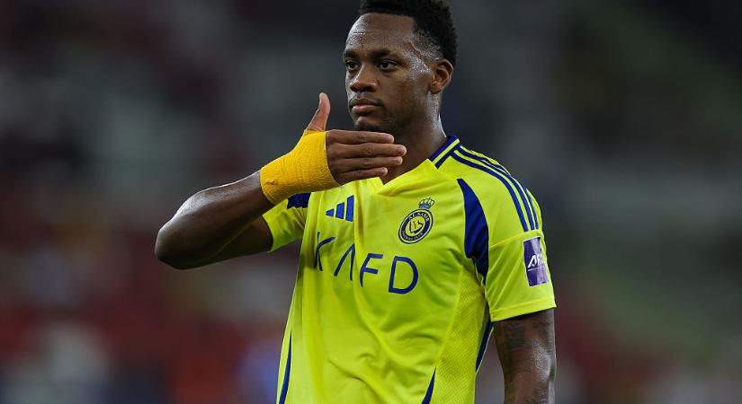 A Fenerbahce kölcsönvette az Aston Villa korábbi támadóját! – hivatalos