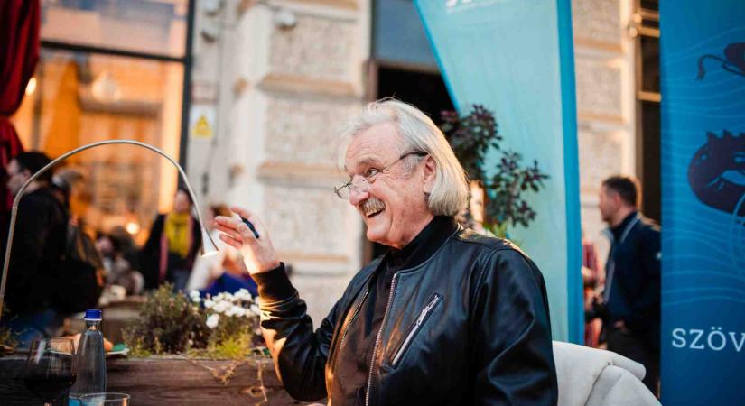 AZ ÉGI ÓRA Christoph Ransmayr fordításáról