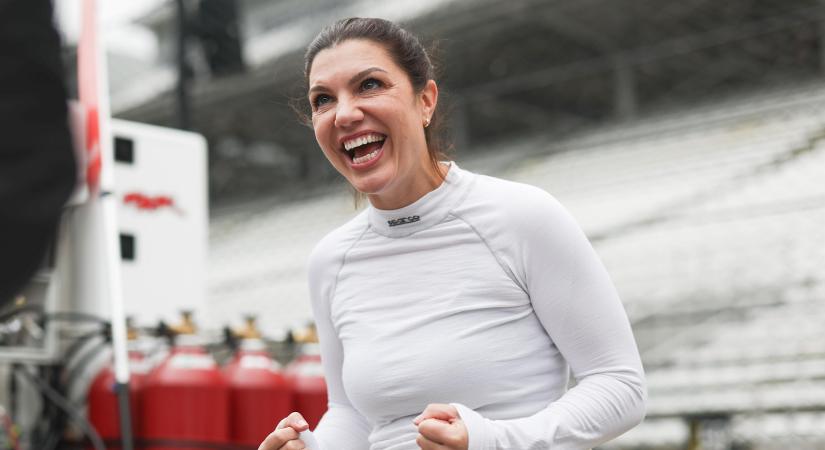 NASCAR: Katherine Legge minden oddsra rácáfolt és még csapata all-time rekordját is beérte Chicago utcáin