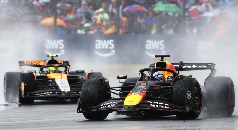 Verstappen: „Szörnyű volt ez a futam, rosszabb, mint vártam” – az eső keresztülhúzta a Red Bull számításait