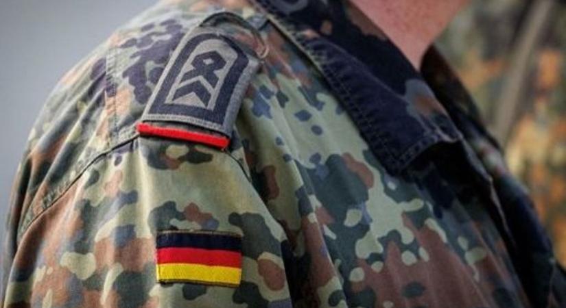 Amerika helyett Németország segítheti Ukrajnát: titkos fegyverlistát nyújtottak át Zelenszkijék