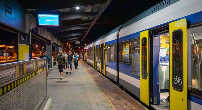 Ez aztán a jó hír! Újabb éjszakai járatokat indít a MÁV