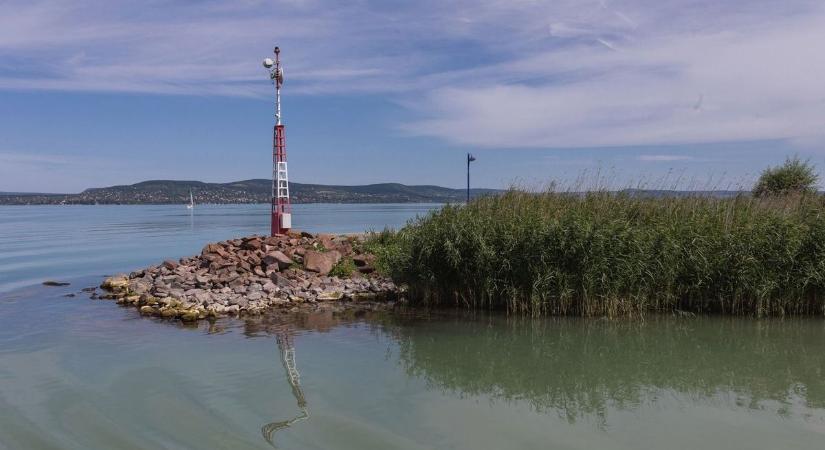 Tragédia a Balatonnál: egy 43 éves férfi tűnt el a tóban