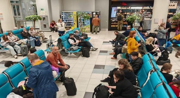 Oroszországban második napja törlik a repülőjáratokat