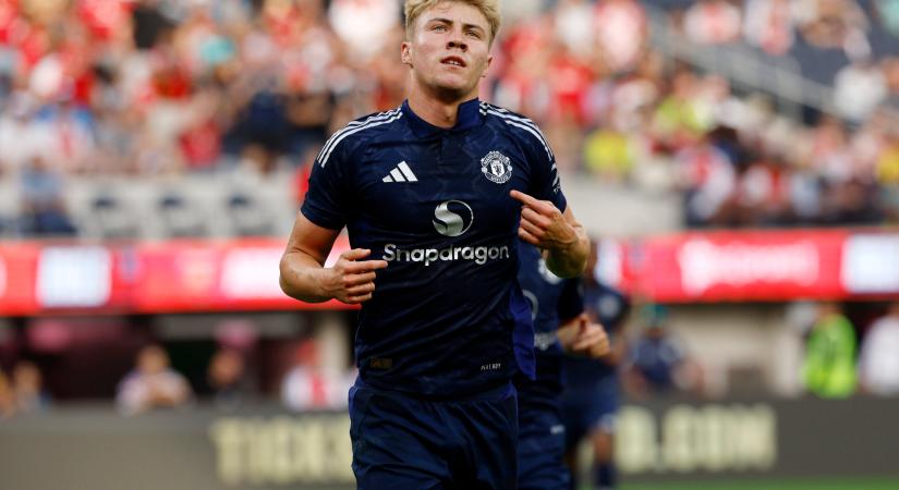 Két év után túladhat 75 milliós játékosán a Manchester United