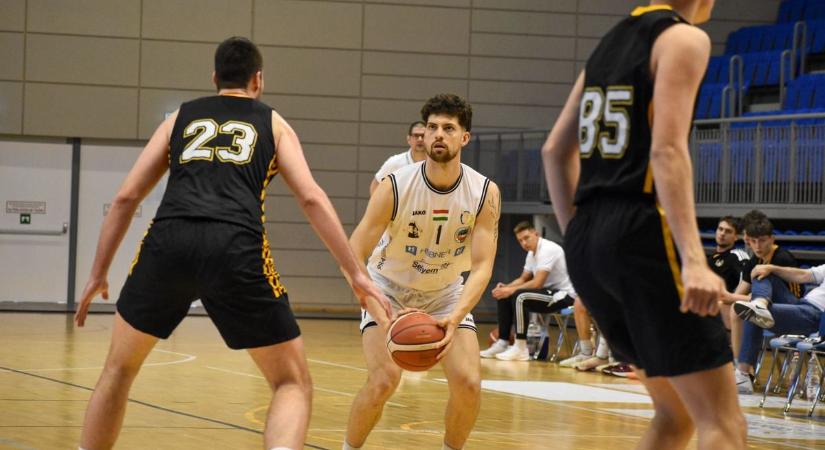Az élvonalban folytatja a Blue Sharks kiválósága