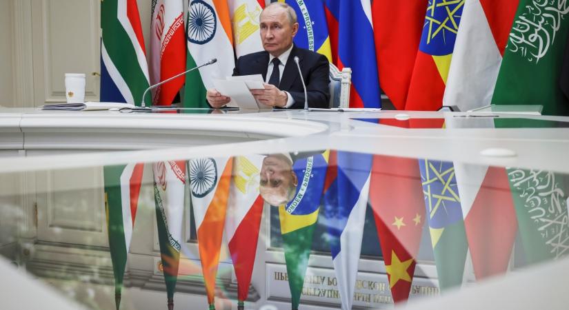 Putyin szerint a liberális globalizáció elavult, és egy igazságosabb multipoláris világ van kialakulóban