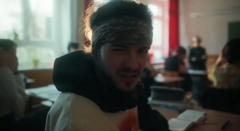 Azahriah iskolai mészárlással szórakoztatta rajongóit