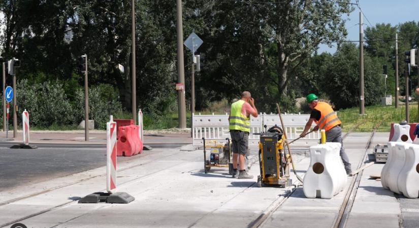 Pozsony-Ligetfalu: Július végén indulhat a villamos Jánosmajor udvar irányába