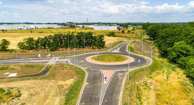 Több ezer új munkahely Nyíregyházán, sínen az ipari park fejlesztése (látványos drónvideóval, képgalériával)
