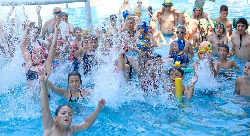 Elmerültek a kalandban – az idén is a nyíregyházi úszótábort választották!