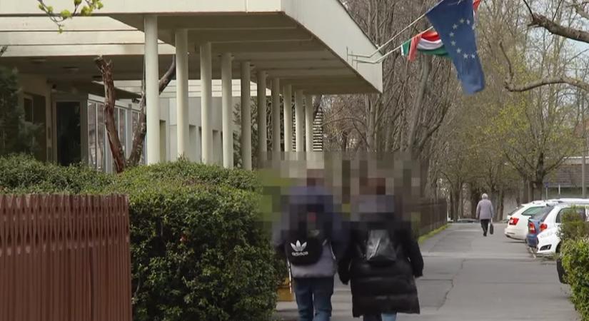 14 éves diák ellen emeltek vádat, mert airsoft fegyverrel lőtt társára