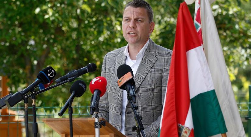 Menczer Tamás: menekülnek az igazság elől a tiszások