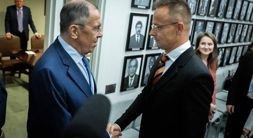 „A Nyugat nem hagyott más választást” – Szergej Lavrov védelmébe vette Putyint, dicsérte a magyar kormányt a Magyar Nemzetnek adott interjúban