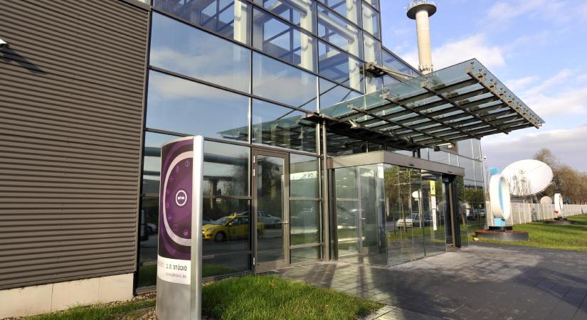 Kiss László Hazugság terévé nevezné át a területet, amin az állami tévé működik