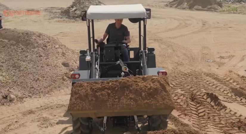Megérkezett a Volkswagen első traktora! VIDEÓ