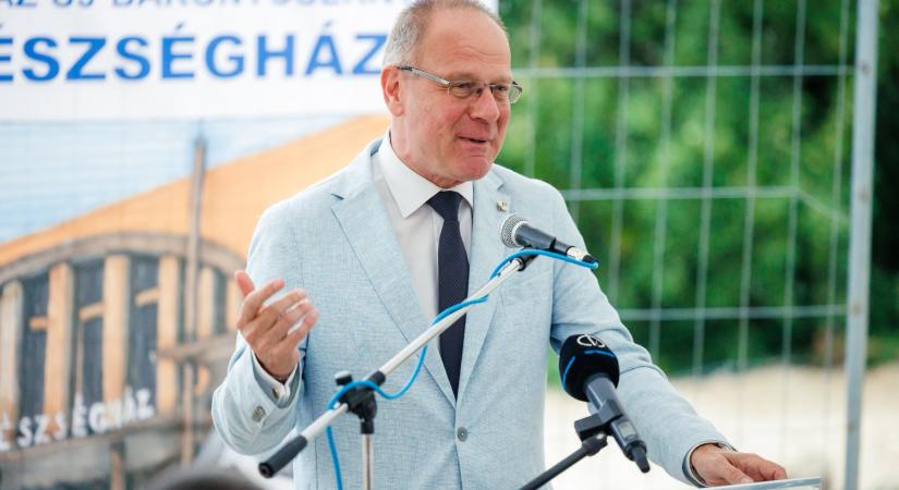 Mi vagyunk az EU – jelentette ki Navracsics Tibor Bakonycsernyén
