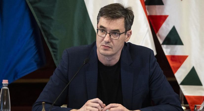 Karácsony beismerte: a kórházakban ő fújja a port a zsírra