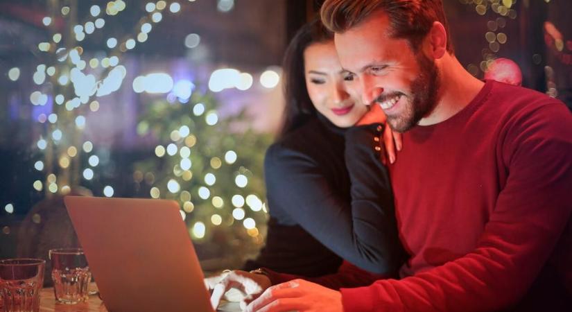 Lehet-e tartós kapcsolatot találni online?