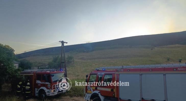 Balesetek és szabadtéri tüzek a hőségben 
