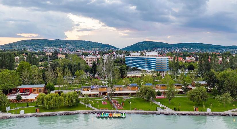 Évente milliós összegeket költött, mégis kitiltották a szállodaláncból