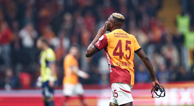 Osimhen nem kér a Manchester Unitedből