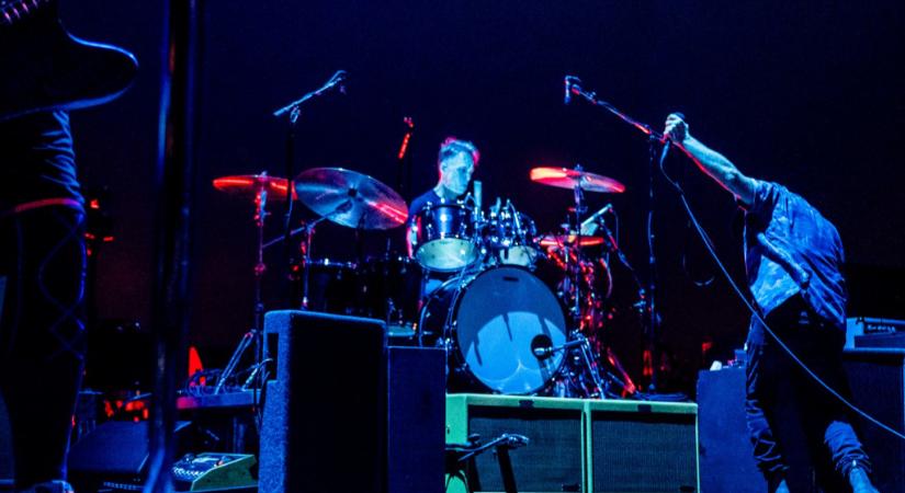 27 év után otthagyja a Pearl Jamet Matt Cameron dobos