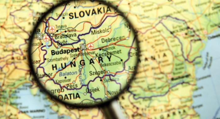 Felismeritek egy képről az ország híres épületeit?