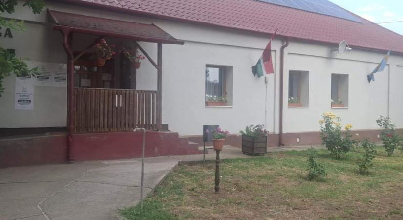 Elsöprő győzelmet aratott a Fidesz támogatta polgármester-jelölt a időközi választáson