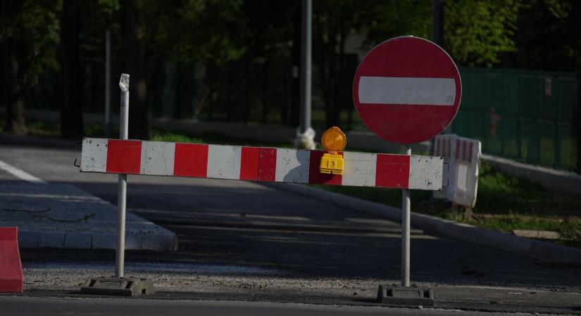 Részleges útlezárás jön Kecskemét forgalmasabb szakaszán, érdemes előre tervezni