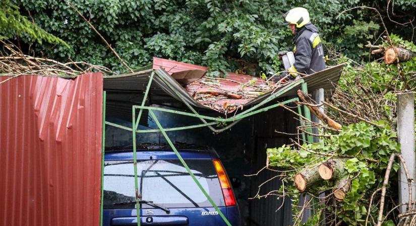 Óriási pusztítást hagyott maga után a vihar Martfűn – mindent vitt a jégeső