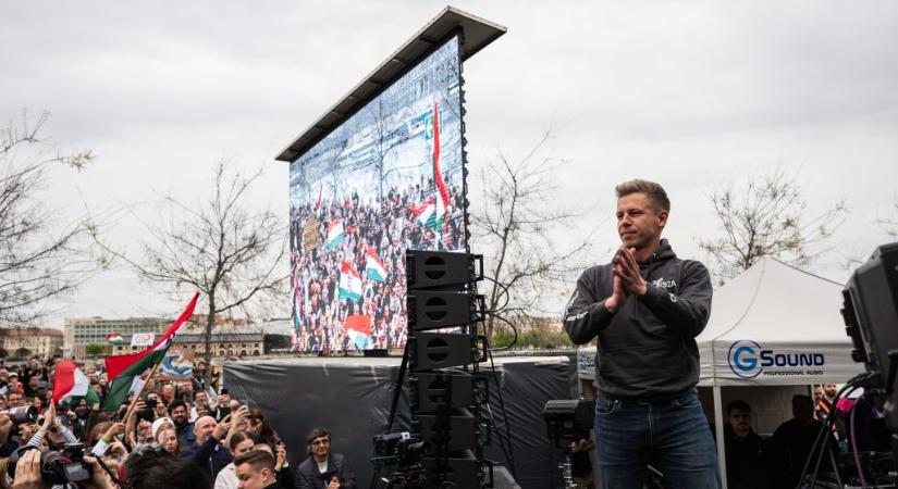 Magyar Péter azt ígéri, kormányon felülvizsgálják a koncessziós szerződéseket