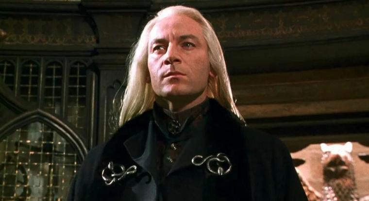 Jason Isaacs kiállt az új Harry Potter sorozat castingja mellett