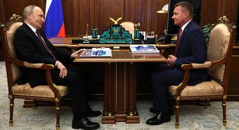 Váratlan fordulat Moszkvában, Putyin menesztette az egyik legfontosabb miniszterét