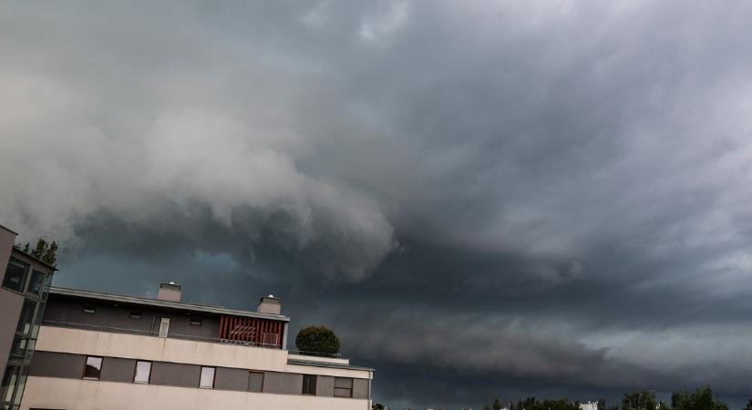 Még nincs vége: újabb brutális vihar jön, a riasztást is kiadták