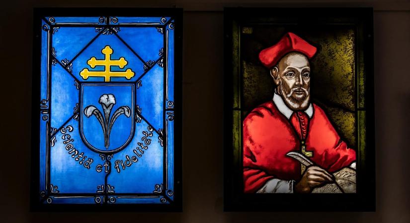 Lezárult a fegyelmi eljárás, nem rúgják ki a Pázmány oktatóit, amiért a meleg kapcsolatok egyenrangúságáról írtak cikket a HVG-n