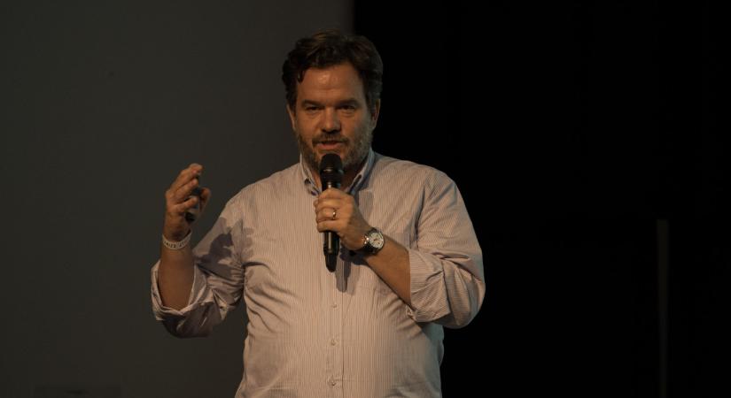 Ablonczy Balázs: Akár 3 millió olyan ember élhet ma Magyarországon, akinek a felmenői trianoni menekültek