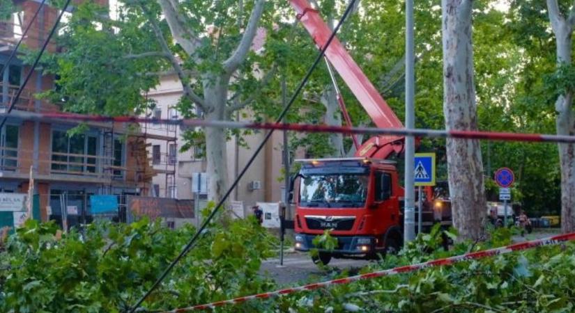 Háromezer viharkár: országos káoszt hagyott maga után a vihar