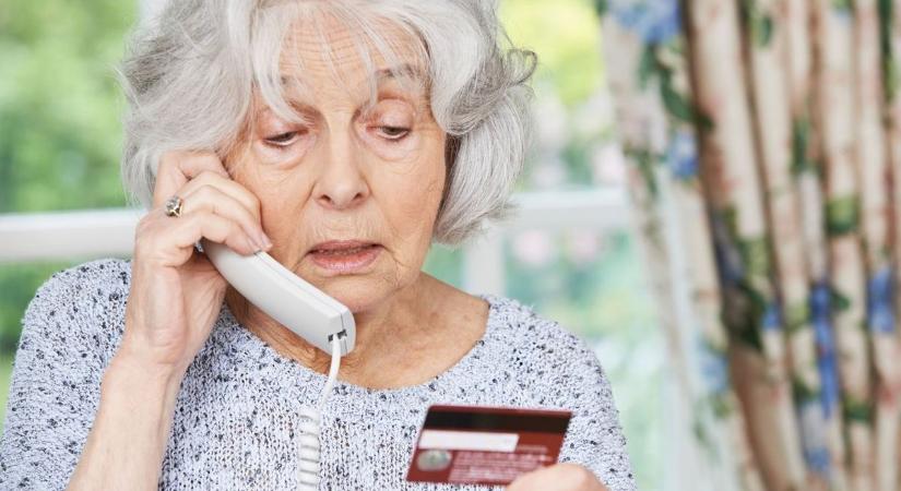 Fiát akarta menteni az idős nő Zalában, telefonos csaló áldozata lett! Még a családi arany is odalett