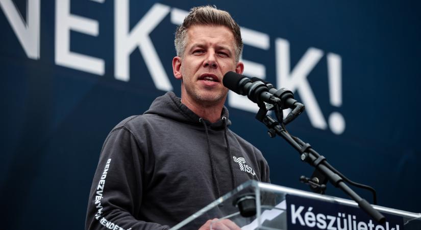 Rogán Antal mestertervének kiszivárogtatásáról írt Magyar Péter, a kormány szerint kamuzik a pártelnök