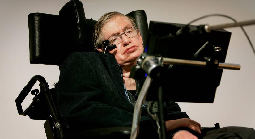 Így segítette a mesterséges intelligencia Stephen Hawkingot a beszédben