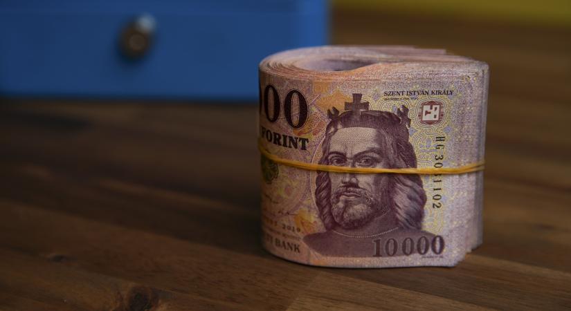 Meglepő többlet a júniusi költségvetésben