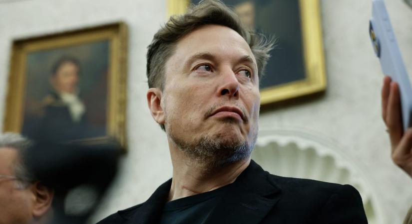 Egyre nagyobb bajban van Elon Musk közösségi oldala