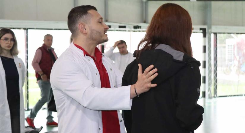 Ingyenes orvosi szakrendelést tartottak Varsolcon