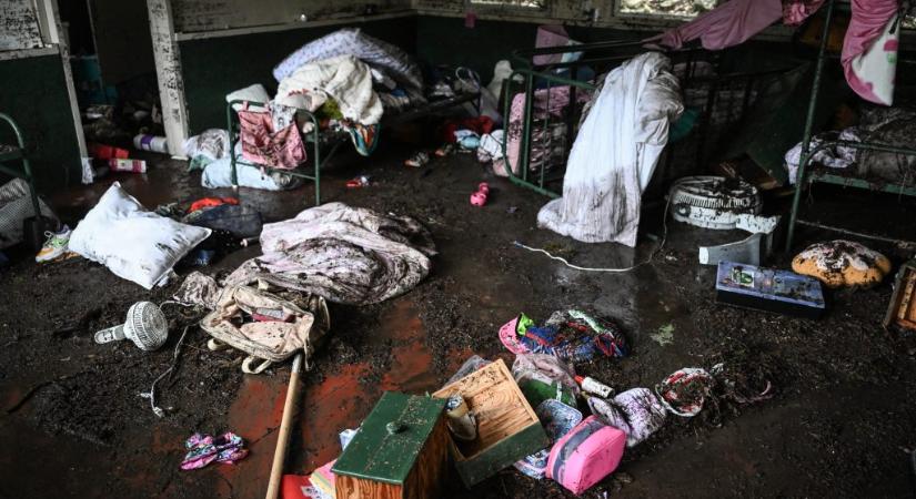 100 fölé emelkedett a texasi villámárvíz halálos áldozatainak száma, a negyede gyerek