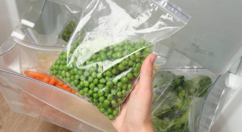 Fogott egy zacskó borsót, és meglepő ötlete támadt: imádják az anyák ezt a trükköt