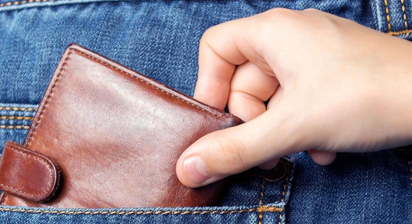 A viszontlátás öröme gyorsan elillant, rablással üdvözölte ismerősét a fiatal férfi