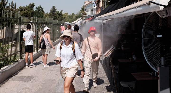 Lezárták Európa egyik legfőbb nevezetességét, magyar nyaralók is hoppon maradhatnak